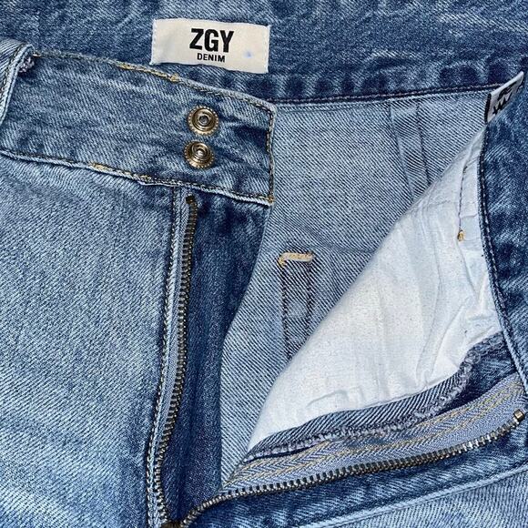 ZGY Denim High Rise Distressed Wide Leg Jeans Size 28 Raw Hem Straight Fit - Picture 9 of 9